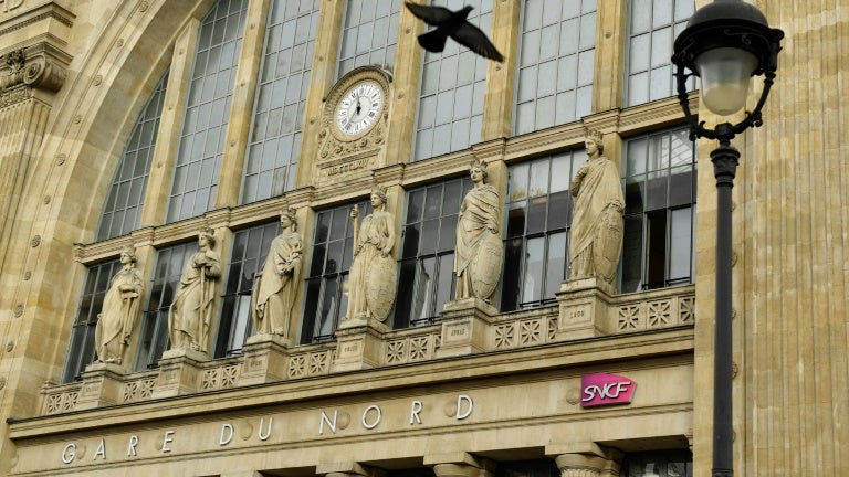 Pagaille à la gare du Nord: un accident de personne entre Paris et Lille provoque des retards de trois heures