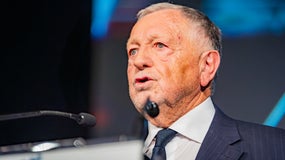 Jean-Michel Aulas, ancien président de l'Olympique Lyonnais, lors de son meeting de lancement de la campagne pour les élections municipales de 2026, le 26 septembre 2025.