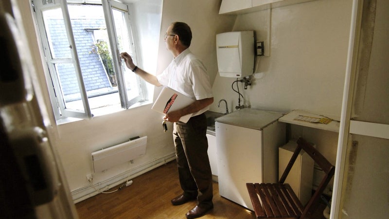 Ils permettaient d'isoler des logements pour les plus précaires: l'État met fin à cinq programmes de rénovation énergétique