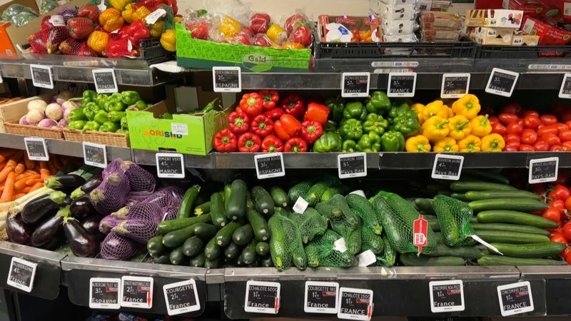 Ces légumes vendus chez Leclerc et Intermarché sont rappelés dans toute la France à cause d'une trop grande quantité de pesticides