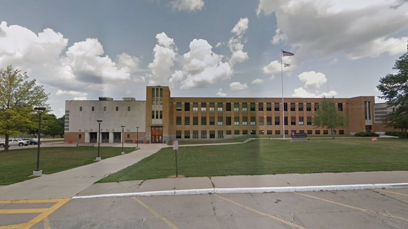 Le lycée de Fairfield (Iowa), où enseignait la victime avant sa mort en novembre 2021. 