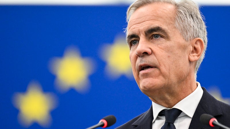 "Personne" ne dictera au Canada avec qui signer un accord: Mark Carney balaie les menaces de Donald Trump sur son projet d'alliance avec l'UE