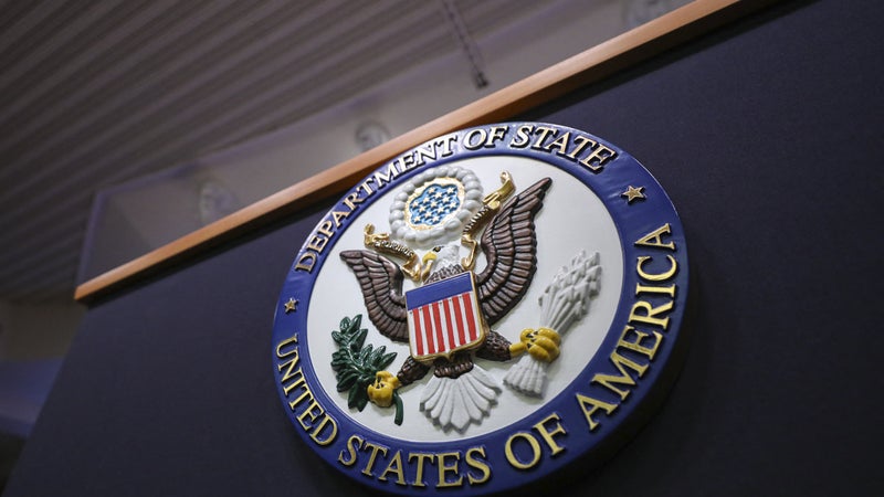 Washington ordonne le départ d'employés et de leurs familles de l'ambassade américaine à Riyad après des attaques répétées des Houthis