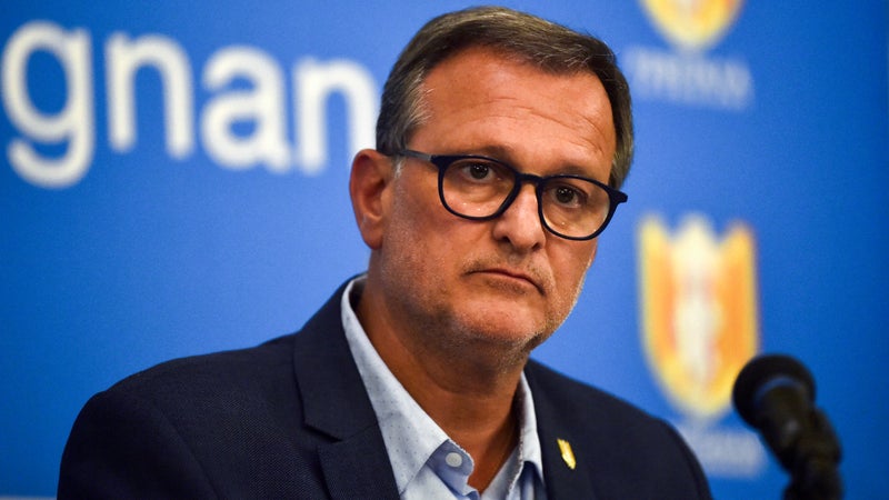 DIRECT. Louis Aliot, vice-président du RN, dénonce une "situation critique" sur les prix du carburant