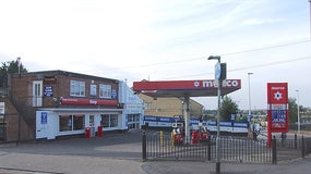 Station-service américaine (image d'illustration)