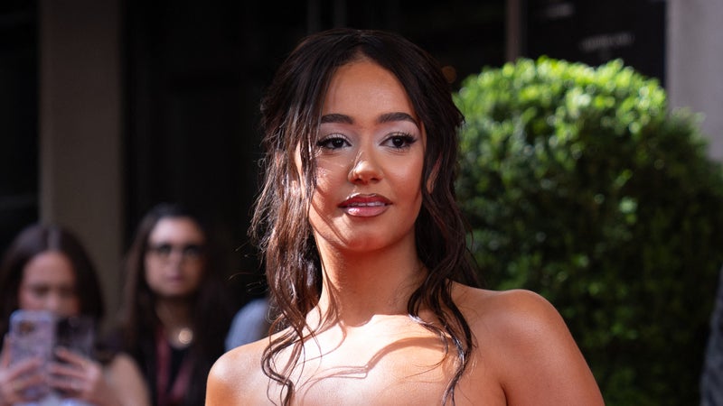 "Aujourd'hui il serait très difficile de passer de sa chambre au Met Gala": Lena Situations, un succès impossible à répliquer en 2026?