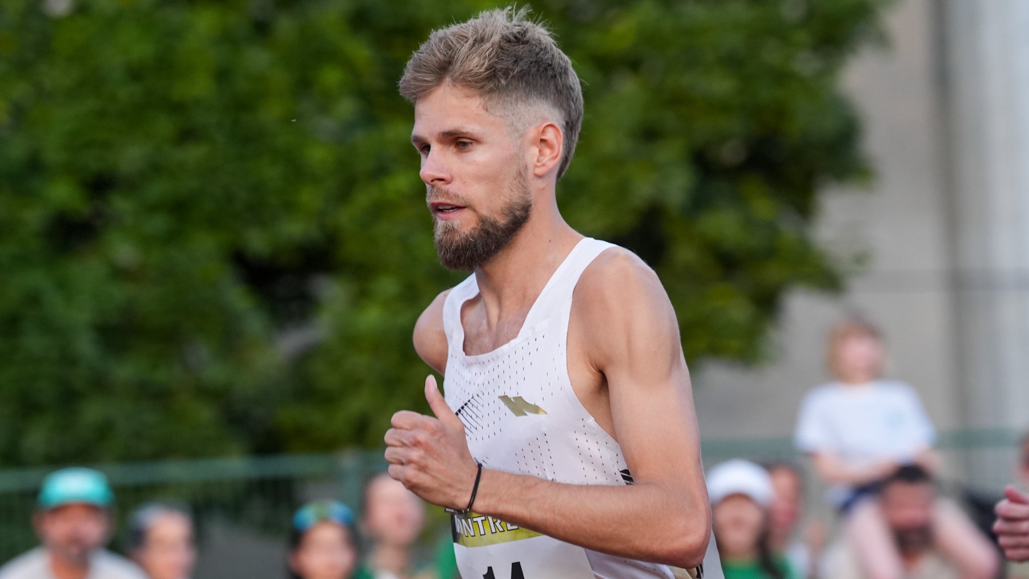 Mondiaux de run：登上领奖台后，前往 Gressier 5 公里，前往 Guillemot 5 公里。
