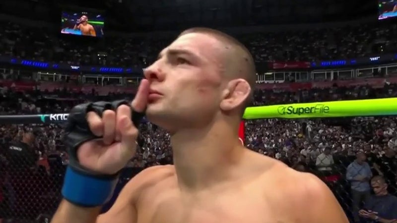 UFC Belgrade: les débuts canons du Français Noah Gugnon, qui éteint Janicic en à peine plus d'une minute et climatise la salle