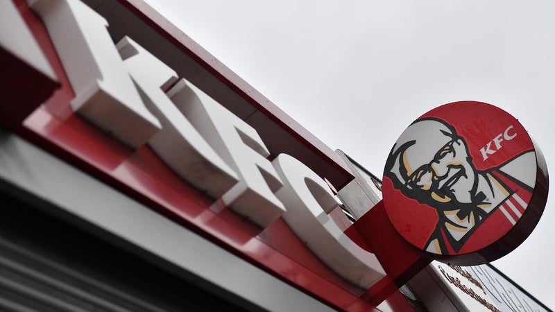 Une quarantaine de restaurants sont concernés à Paris, Bayonne ou Dijon: rattrapé par sa dette, l’un des principaux franchisés de KFC en France a été placé en procédure de sauvegarde