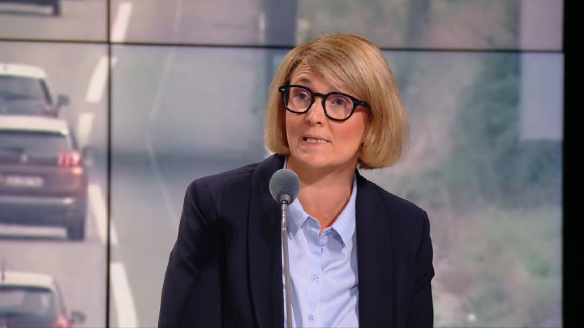 La ministre de la Citoyenneté "favorable au port du casque obligatoire pour les cyclistes"