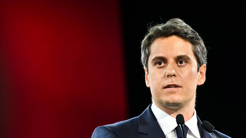 "Évidemment que nous serions ensemble à l'Élysée": Gabriel Attal assure que son compagnon et ancien ministre Stéphane Séjourné vivrait avec lui en cas de victoire en 2027
