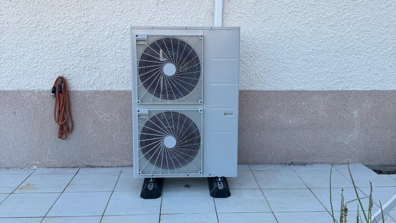 "Jusqu'à 60% d'économie": pourquoi les Français se ruent sur les pompes à chaleur face à la hausse de l'énergie