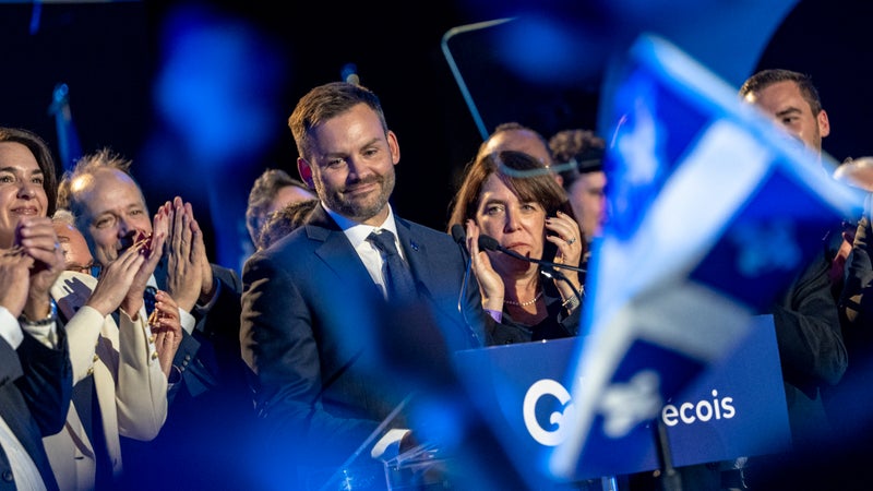 Les indépendantistes remportent les élections provinciales au Québec, leur chef juge que la province "mérite" d'être "un pays"