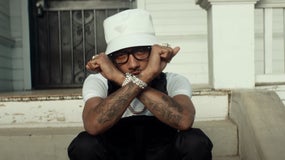 Le rappeur américain PnB Rock dans le clip "Middle Child"