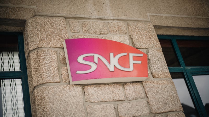 Accident de Denguin: plus de 300.000 euros d'amendes requis contre la SNCF, qui en conteste les causes