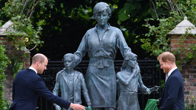 Pas de réconciliation autour de Diana: le prince William ne participera pas au documentaire de Harry sur leur mère