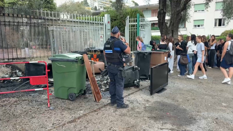 Blocage des lycées: le procureur de Nice annonce que douze mineurs ont été présentés à la justice après leurs gardes à vue