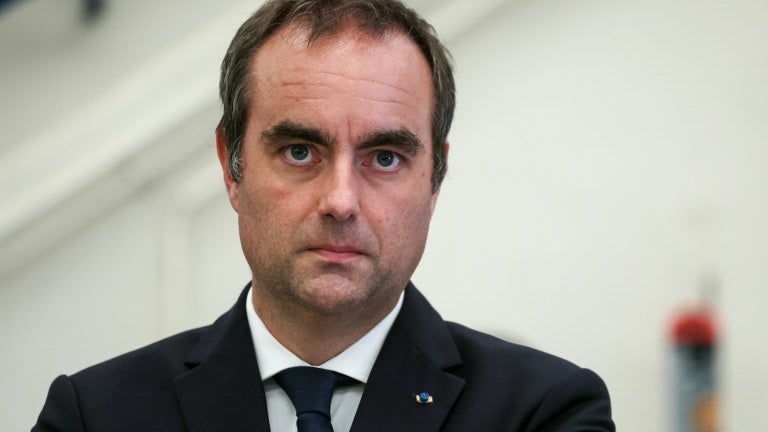 DIRECT. Budget 2027: Sébastien Lecornu alerte sur la remontée spectaculaire du coût de la dette française