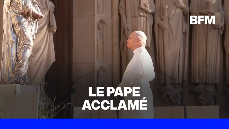 Visite du pape en France: Léon XIV acclamé à la sortie de Notre-Dame