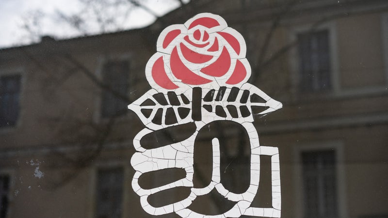 DIRECT. Présidentielle 2027: les candidatutes à la primaires socialistes officiellement annoncées dans la matinée