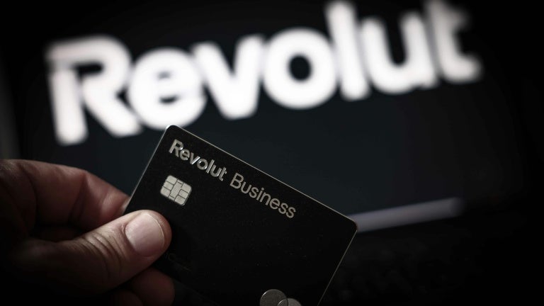 Revolut vaut déjà plus que Société Générale et a deux fois plus de clients que HSBC: comment la fintech est devenue en seulement 10 ans "la principale menace" pour les grandes banques européennes