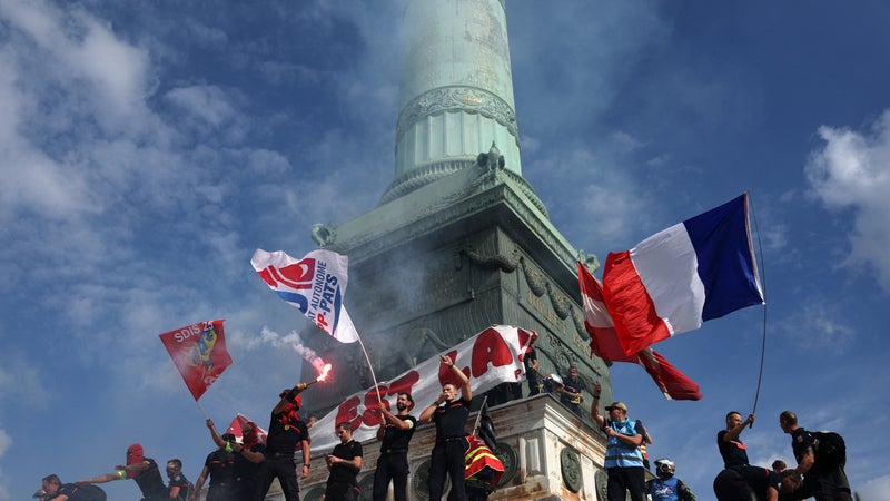 DIRECT. Grève de la fonction publique: le ministère de l'Intérieur annonce 206.000 participants en France, la CGT revendique plus de 300.000 manifestants