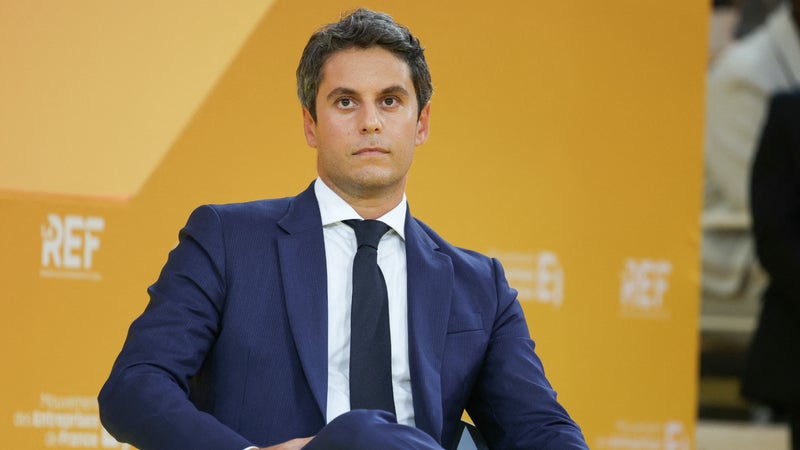 DIRECT. REF 2026: Gabriel Attal souhaite réduire les charges salariales pour aller "droit au brut" et que les Français voient leur salaire net augmenter