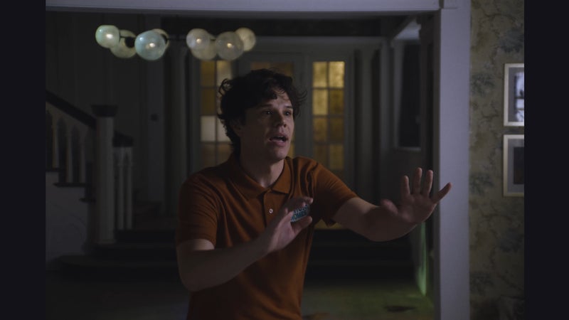 Après "Obsession", Curry Barker dévoile "Mama Bear", court-métrage d’horreur à quelques jours d'Halloween