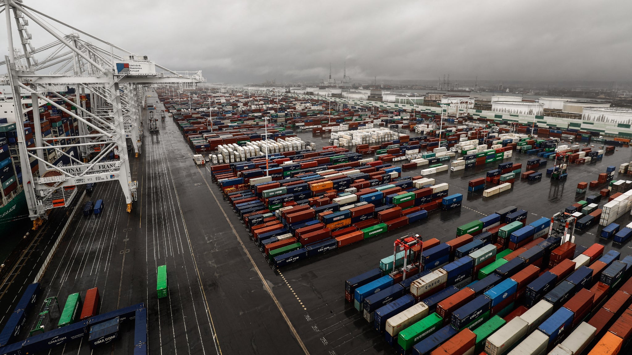 "Les ports français vont être à l'arrêt à 95%": les dockers annoncent une grève massive le 30 octobre