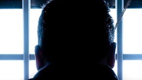 Ce mercredi, le documentaire "la mafia, la cocaïne et les cols blancs" est disponible sur la plateforme RMC BFM Play