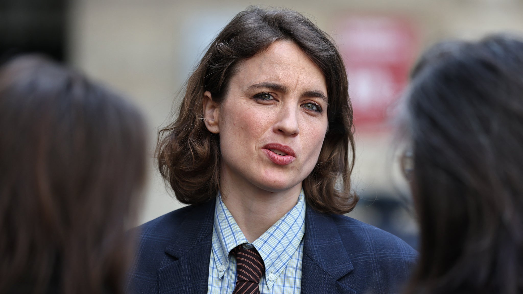 viser-juste-d-ad-le-haenel-une-enqu-te-sur-la-disparition-de-l