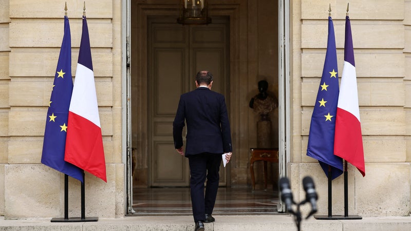 "Dissolution, instabilité, culture 'start-up', humiliation...": l'avocate d'une agente de Matignon qui a tenté de se suicider dénonce