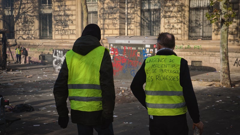 La coordination des gilets jaunes à l'origine des manifestations annonce un "acte II" pour samedi prochain