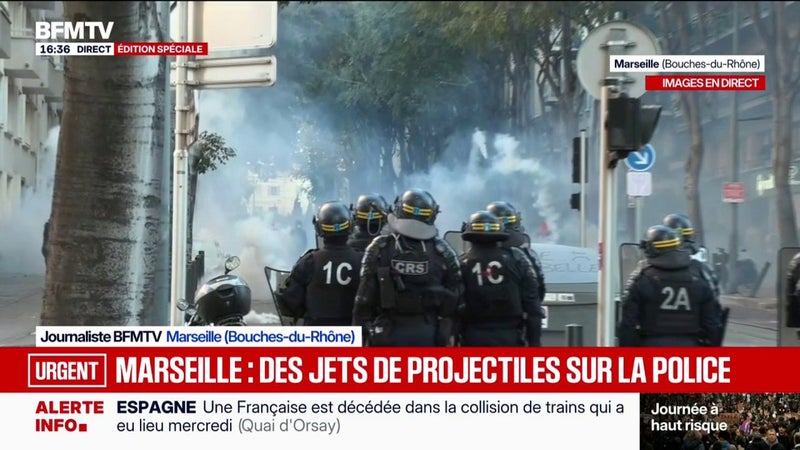 Manifestations du 31 octobre: des individus jettent des projectiles sur les forces de l'ordre, à Marseille