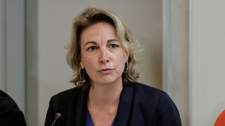 91 milliards de réserves pour les complémentaires, 6,6 milliards de déficit pour le retraites de base... La CFDT ouvre-t-elle la voie à une revalorisation différente entre les deux systèmes?