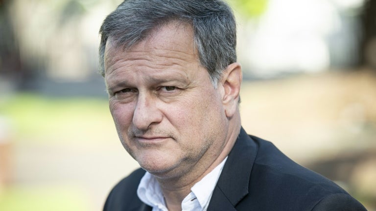 DIRECT. Présidentielle: Louis Aliot assure que le RN a récolté plus de 400 promesses de parrainages