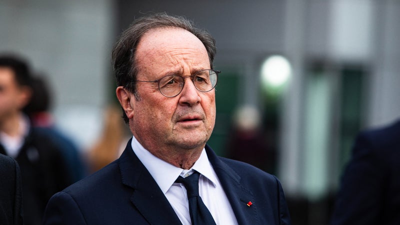"Le dossier reviendra inéluctablement sur la table" : François Hollande favorable à un recul de l'âge de départ à la retraite, à 63 ans