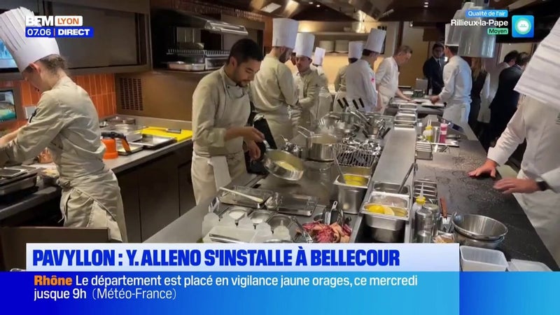 Yannick Alleno est désormais à la tête du restaurant le Pavyllon situé Place Bellecour