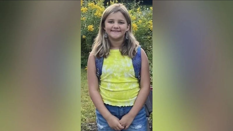 La petite Charlotte, 9 ans, fait l'objet d'un avis de recherche dans l'Etat de New York, où elle a disparu le 30 septembre alors qu'elle campait avec ses parents.