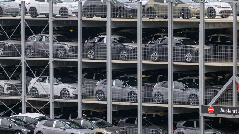 Plus d'un tiers des Français se disent prêts à acheter un véhicule chinois: le prix reste le critère n°1 pour choisir une voiture en France selon une étude