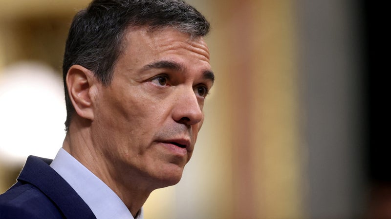 Crise migratoire à Ceuta: Pedro Sánchez assure qu'il n'y a "aucune preuve solide que le Maroc ait planifié" l'afflux de migrants