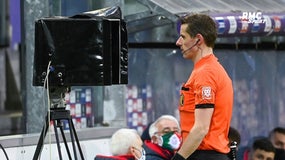 Football : "Les matches internationaux sans VAR c'est sympa" juge Diaz
