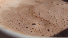 Attention à ce chocolat en poudre vendu chez U et Intermarché: il peut contenir du pétrole