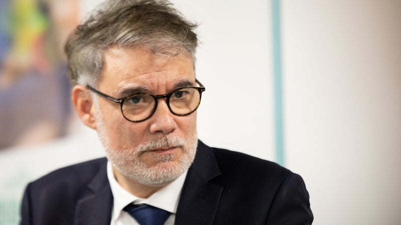 "Pas de sang sur les murs": Olivier Faure assure que la primaire sera "un débat passionné"