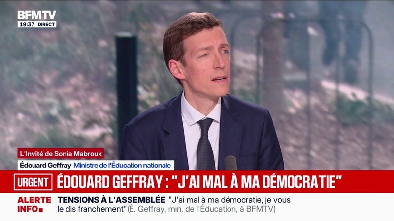 "J'ai mal à ma démocratie" assure Édouard Geffray, ministre de l'Éducation nationale, après une séance houleuse à l'Assemblée nationale concernant l'attentat terroriste raciste dans les Yvelines