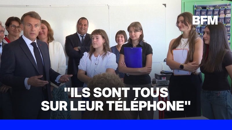 Face à des lycéens, Emmanuel Macron affirme qu'il "demande aux gens de déposer leur portable" lors de réunions à l'Élysée