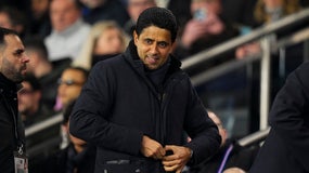 Le président du Paris Saint-Germain, Nasser Al-Khelaïfi, tout sourire après la victoire du PSG face à Lille, le 1er mars 2025, au Parc des Princes