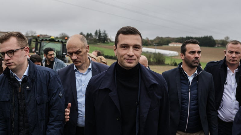 DIRECT. Présidentielle: Jordan Bardella fait sa rentrée à Châlons, discours d'Olivier Faure attendu aux universités du PS, Jean-Michel Blanquer reçoit des figures du bloc central...