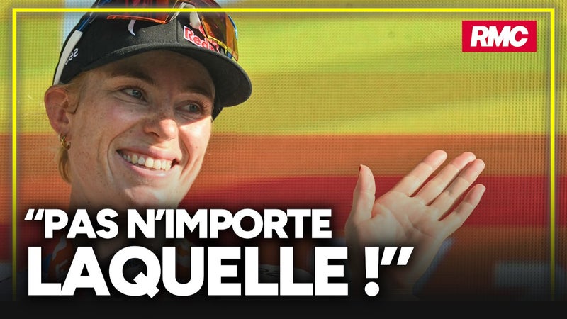Tour de France F E8 C est Demi Vollering c est pas n importe laquelle salue Delcourt apres la victoire d etape 2330213