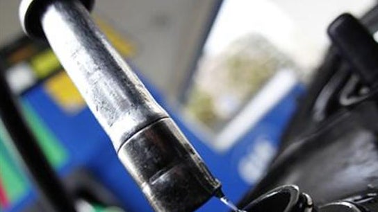 Le pétrole a chuté de 11%, le carburant reflue depuis 3 jours à la pompe: pourquoi le marché commence à croire à l'accalmie après la panique des dernières semaines